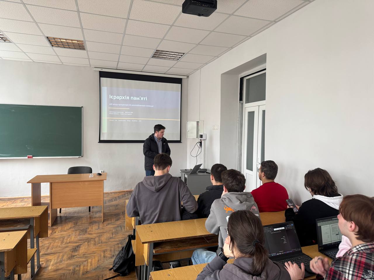Гостьова лекція Senior Data Engineer для студентів КІ-25-1 та КН-25-1