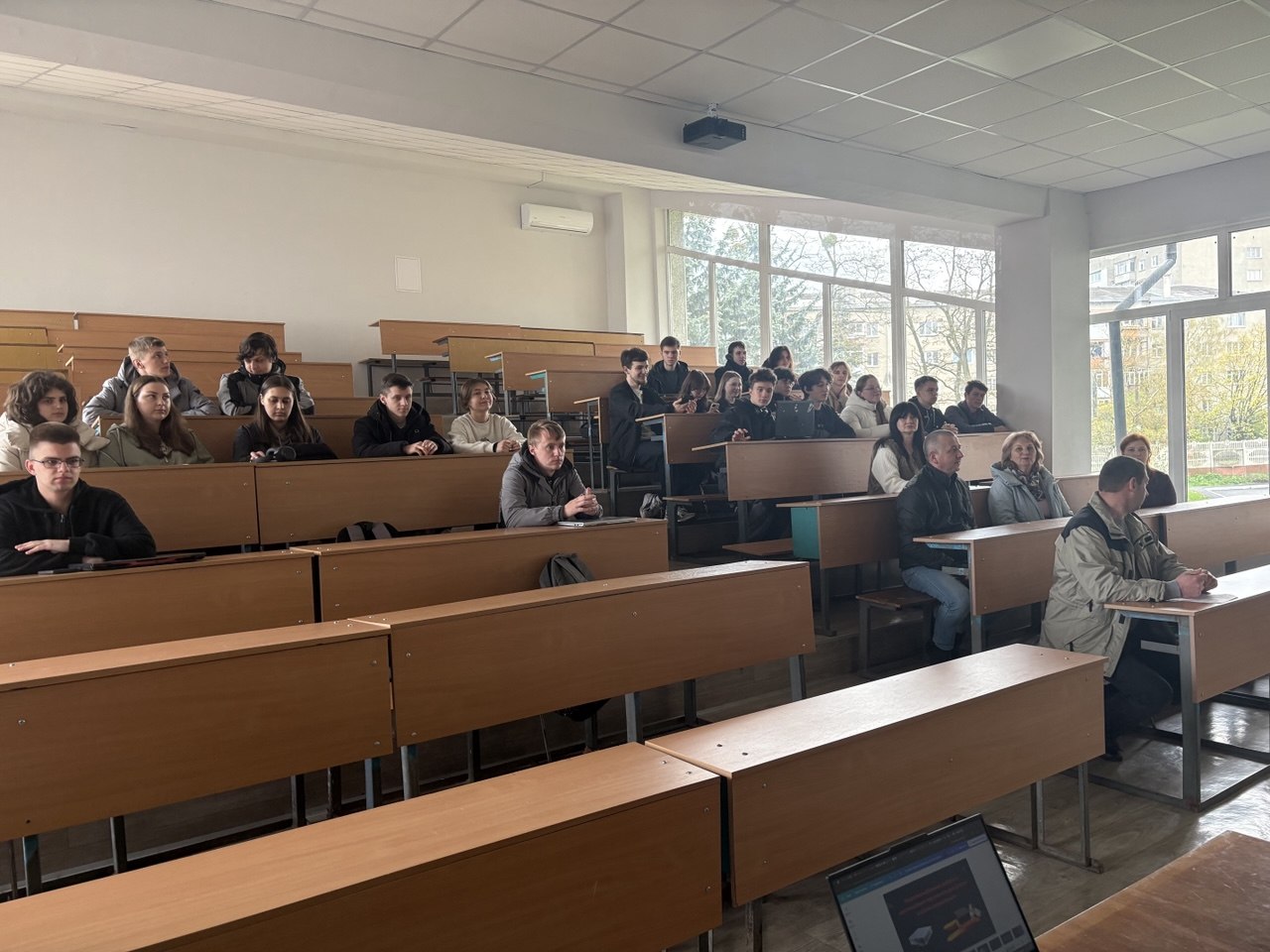 Участь студентів кафедри КСМ у щорічній науково-технічній конференції