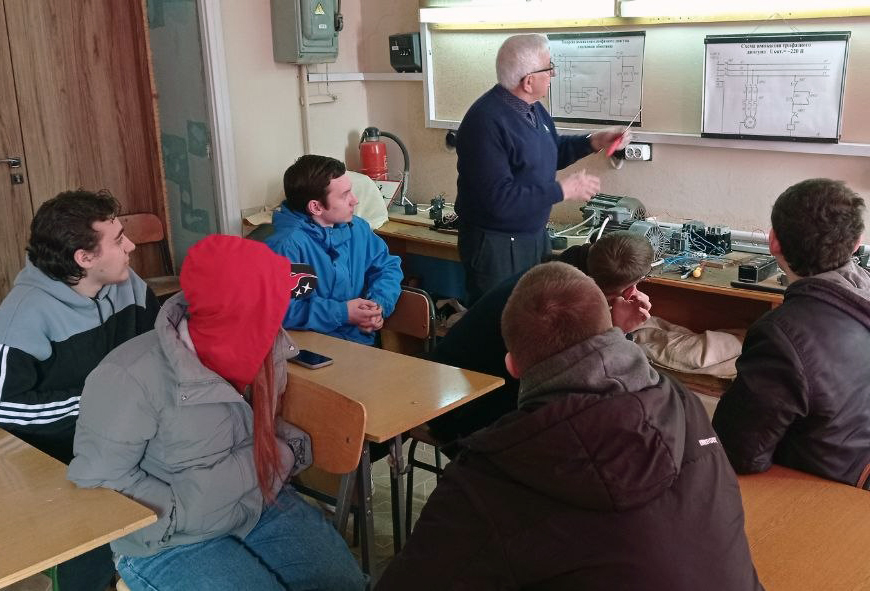 Лабораторне заняття з дисципліни "Приводи мехатронних систем"