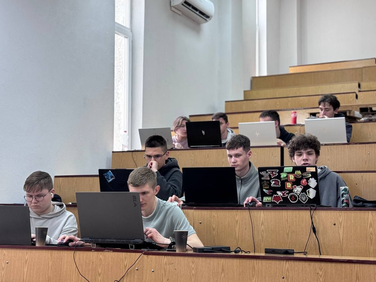 Hackathon: AI Edition – від ідеї до реальних рішень за один день