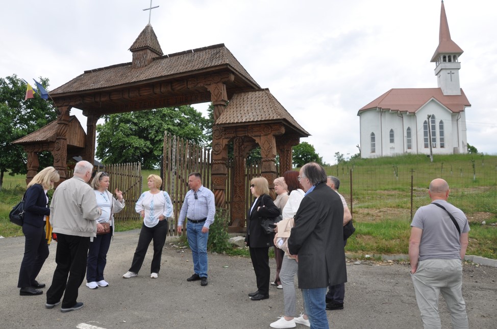 тур з обміну досвідом представників української частини мережі транснаціональної туристичного маршруту «Карпатський культурний шлях» 