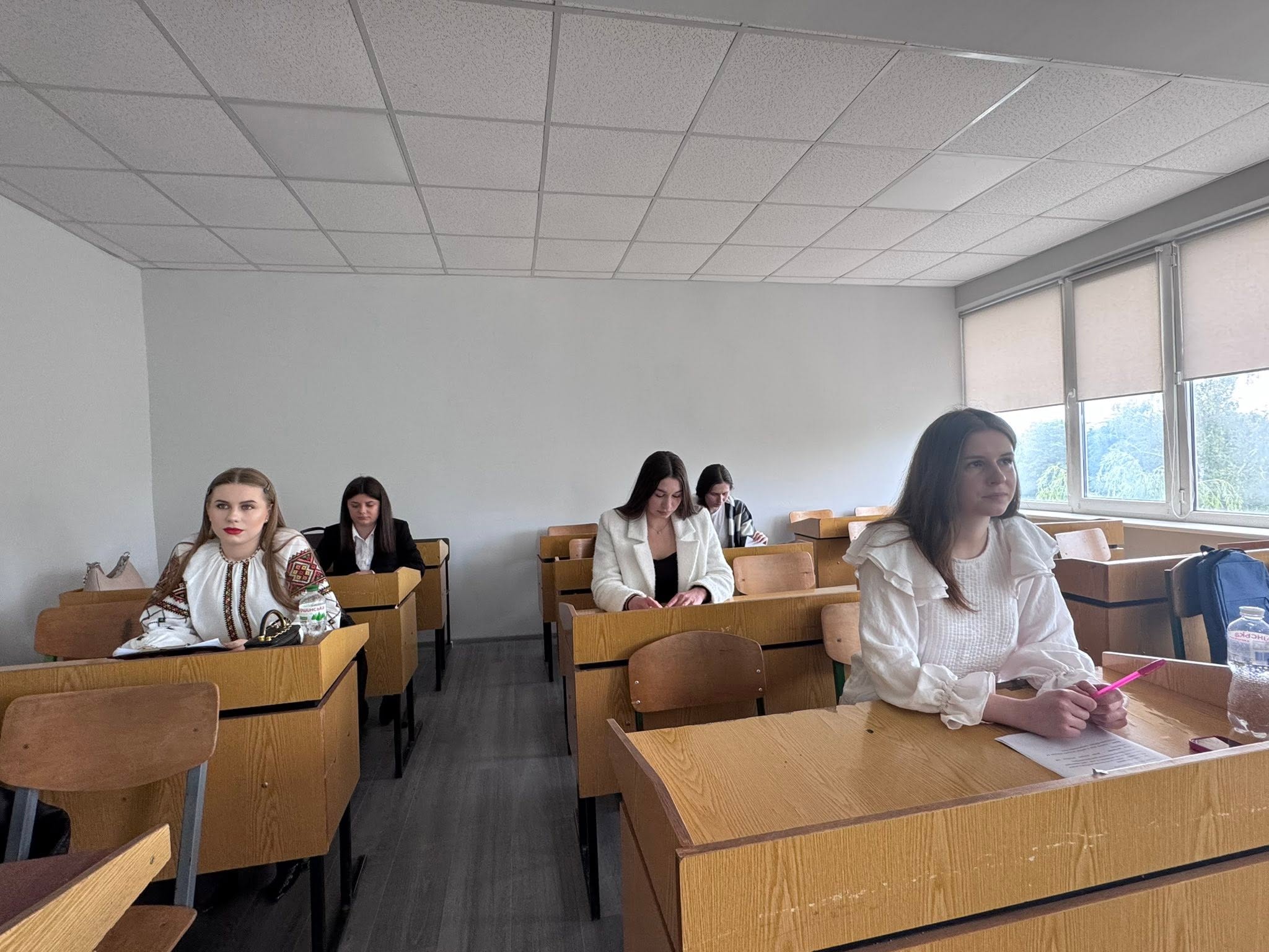 Вітаємо бакалаврів - 2026