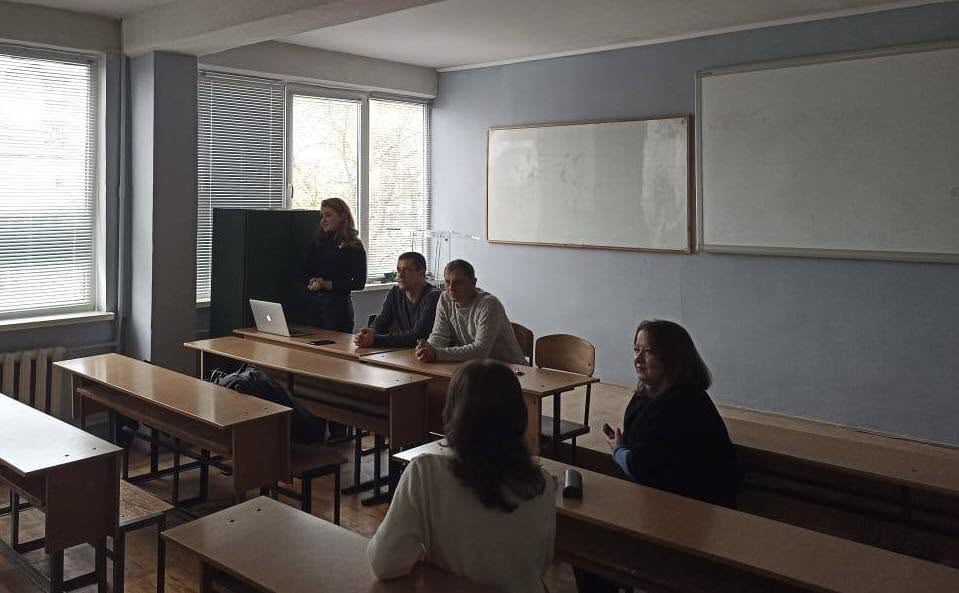 Практичний досвід для майбутніх фахівців: зустріч студентів із представниками АТ "Укртранснафта"