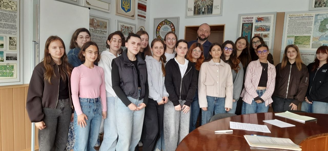 Підсумки конкурсу «Folklore TikTok Battle 2026» на кафедрі філології та перекладу