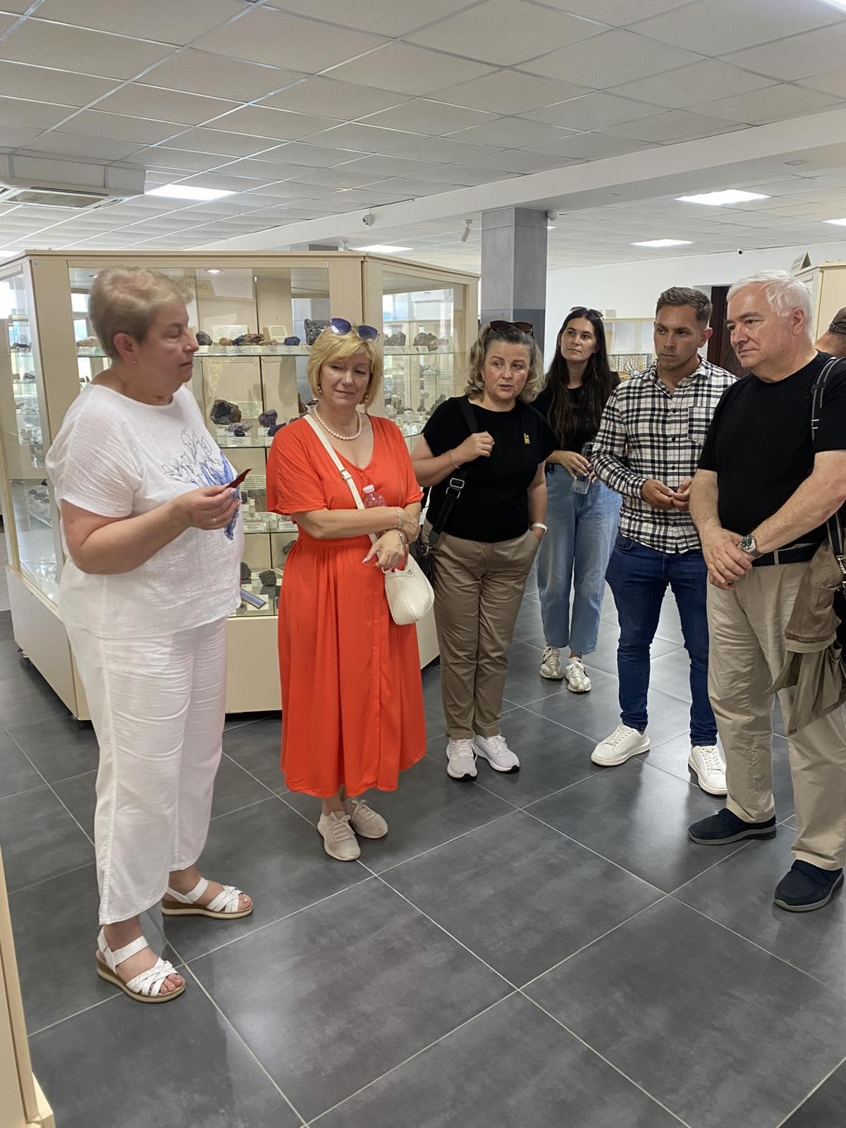 Представники румунської делегації Марамуреського повіту відвідали ІФНТУНГ