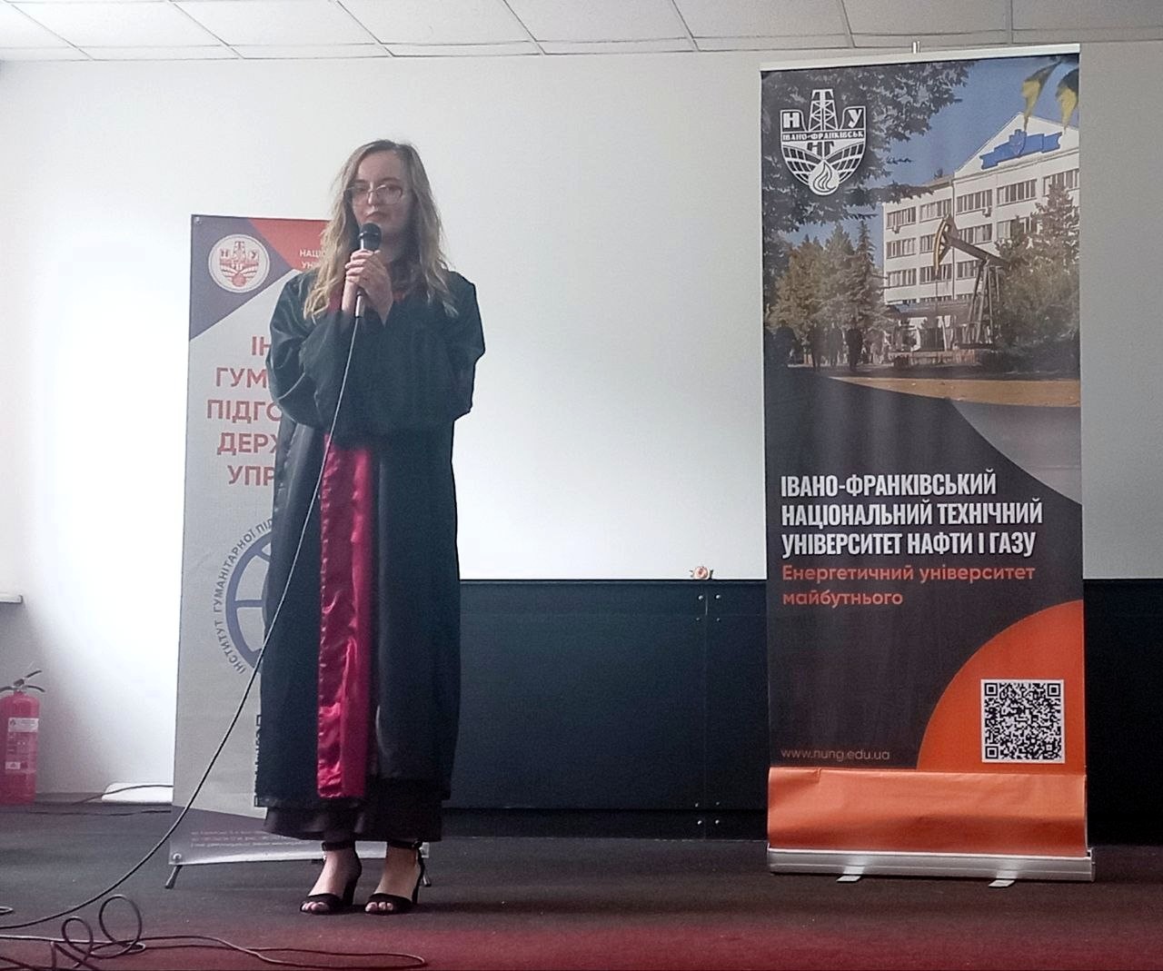Урочисте вручення дипломів бакалавра