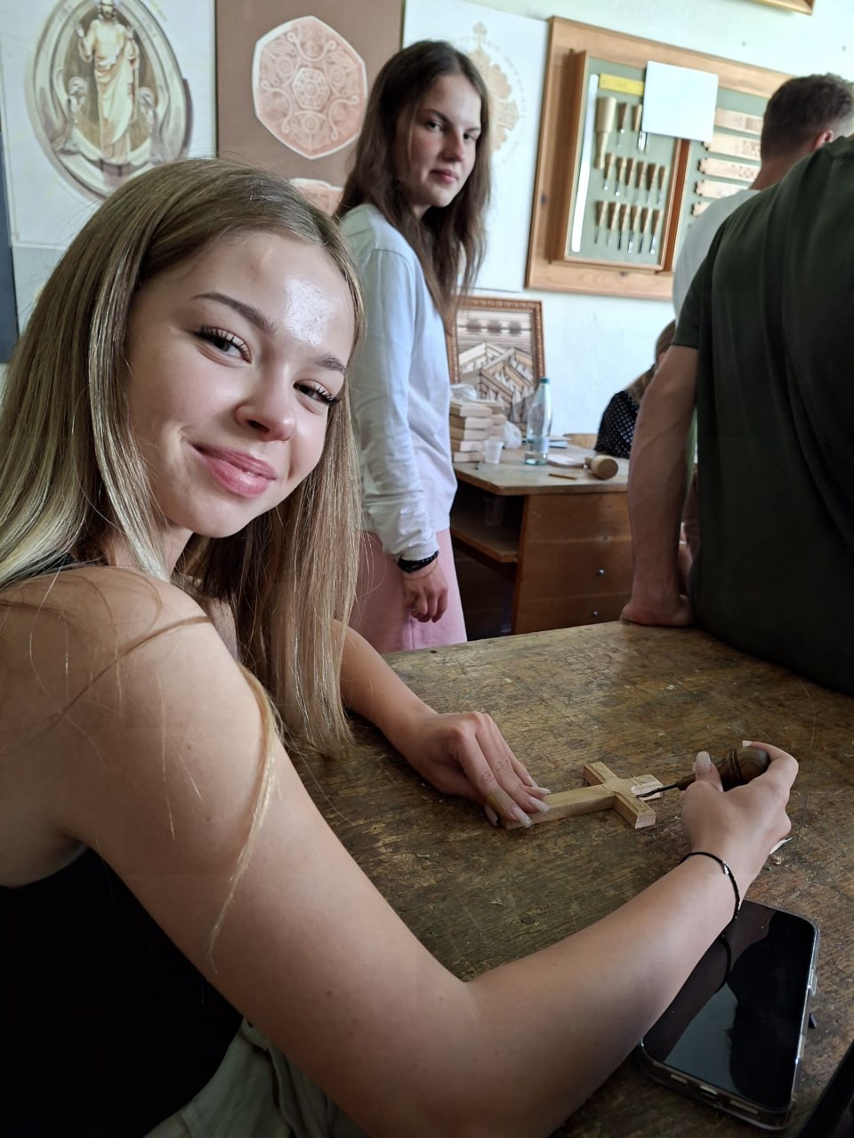 11