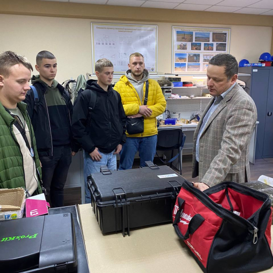 ІФНТУНГ презентував технології енергетичного виживання  учням ВПУ № 21 