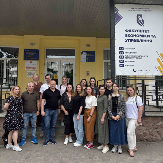 Мости партнерства, спільних цінностей і натхнення: візит викладачів кафедри підприємництва та маркетингу ІФНТУНГ до Західноукраїнського національного університету