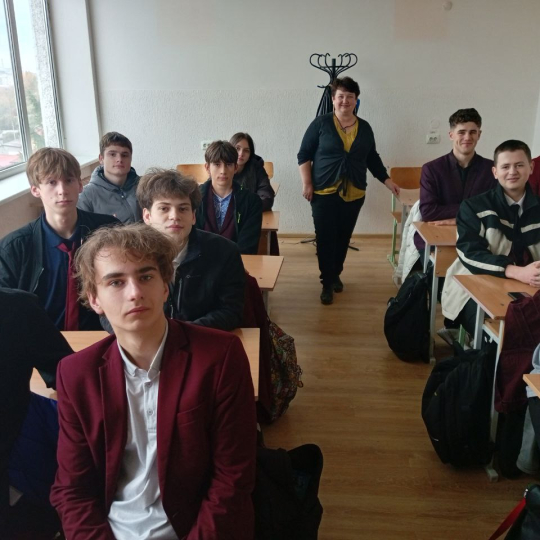 Урок про технології, безпечний інтернет і шлях до майбутньої професії