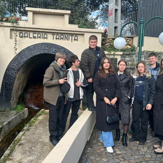 студенти відвідали музей мінералогічний в Марамуреш