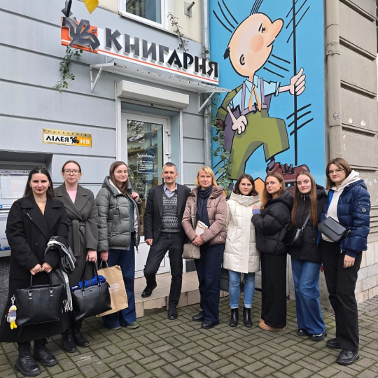 Інформологічні студії досліджують 