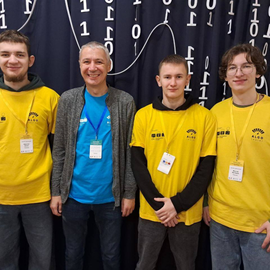 Півфінал Європи ICPC 2025: команда ІФНТУНГ – серед найсильніших
