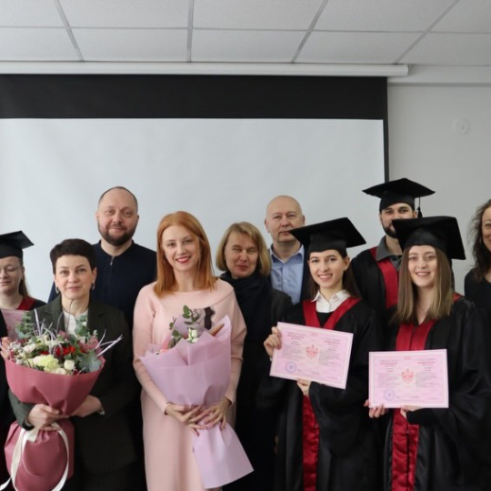 Дипломи в руках – майбутнє попереду: випуск магістрів з інформаційної справи