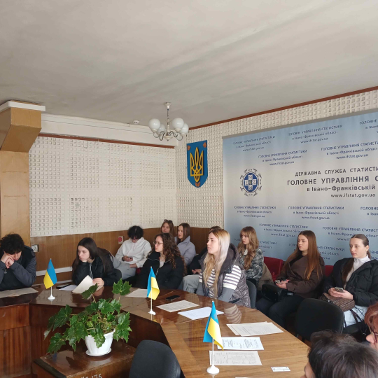 Вчимося на практиці з першого курсу