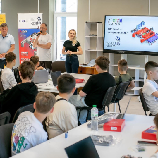 Роботи, емоції, перемоги: ІФНТУНГ приймав регіональний етап WorldSkills Ukraine