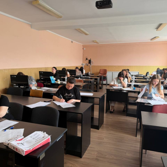 Випускники освітньої програми «Англійська філологія та переклад» успішно склали атестаційний екзамен