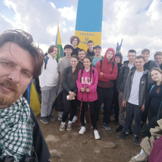 Студенти-екологи ІФНТУНГ підкорили Говерлу:  26 кілометрів Карпатами, командна робота та польовий досвід