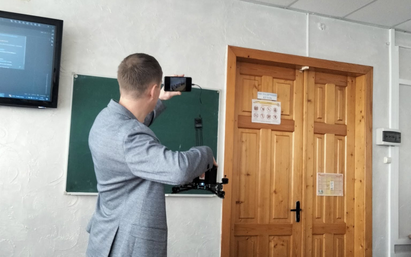 Android, дрони та «один день із життя програміста»: профорієнтаційна зустріч у КЕПі! 