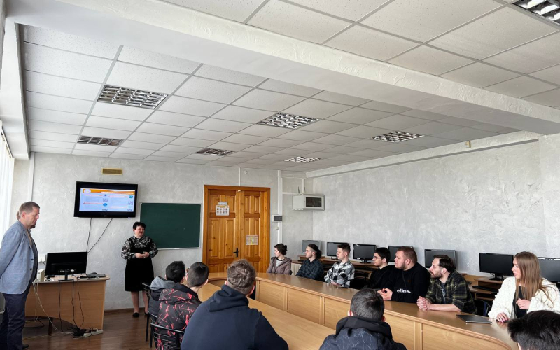 Android, дрони та «один день із життя програміста»: профорієнтаційна зустріч у КЕПі! 