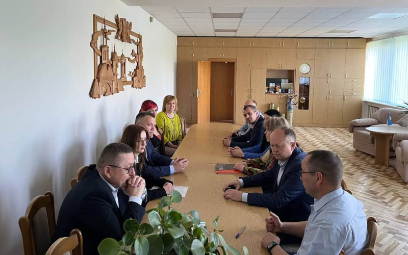 ПІДПИСАННЯ УГОДИ ПРО СПІВПРАЦЮ З  ГК «ЗЕЛЕНИЙ КВАДРАТ»