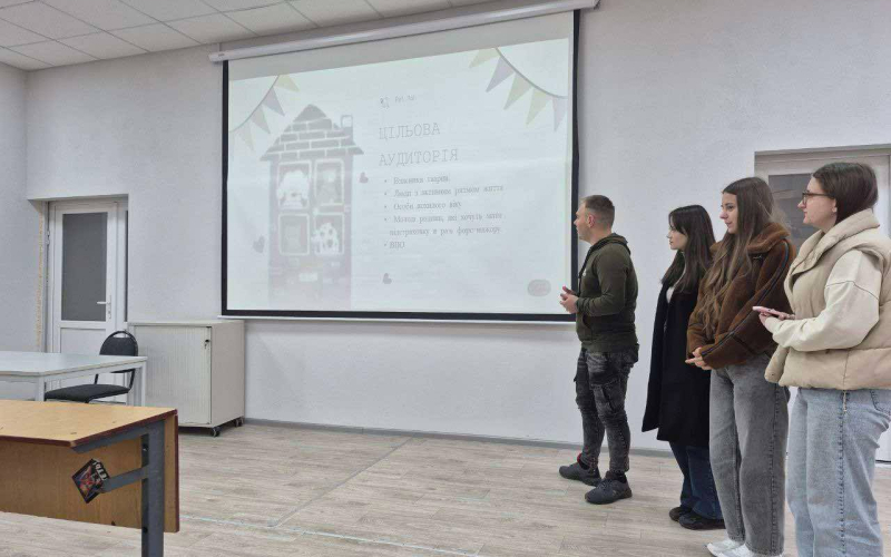 Новий креатив для майбутніх програмістів
