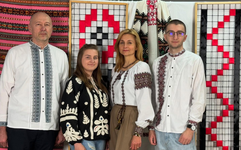 Шануємо українські традиції