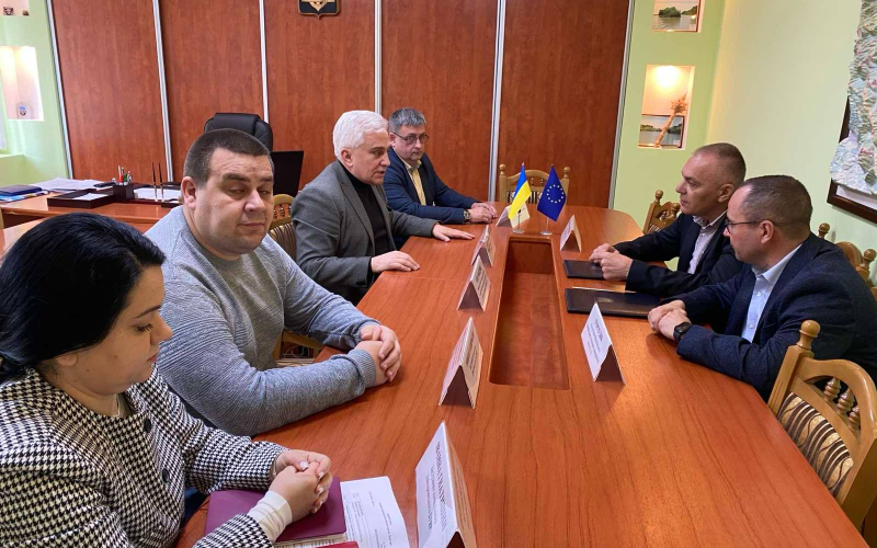 Екологічні проблеми долаємо разом