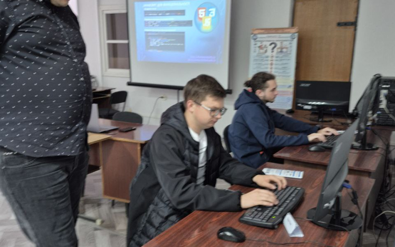 Перший крок до ІТ-кар'єри!