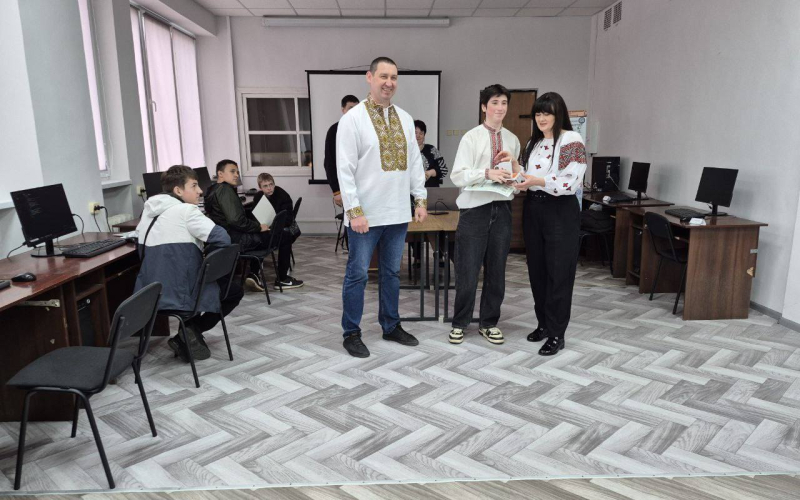 Стартувала Веб-майстерня: сьогодні запрошували школярів у світ Web-технологій