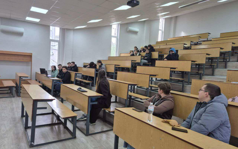 Новий креатив для майбутніх програмістів