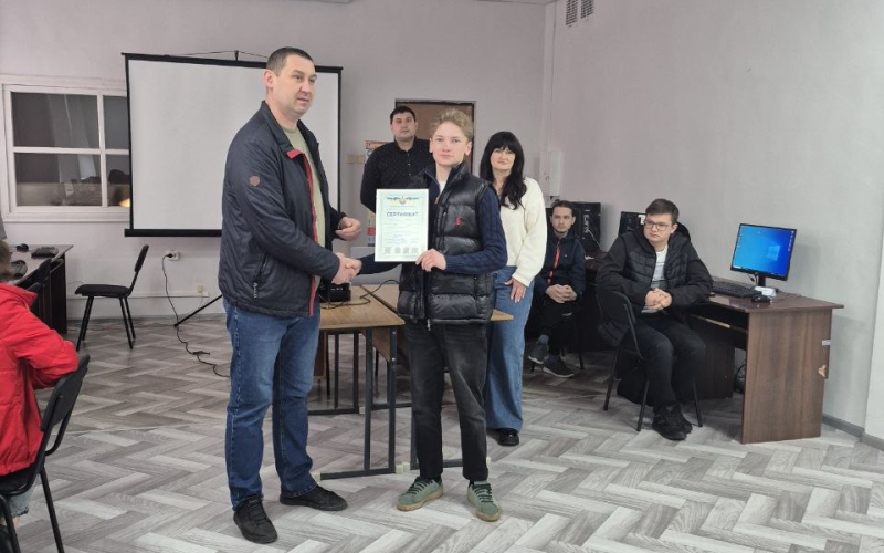 Перший крок до ІТ-кар'єри!