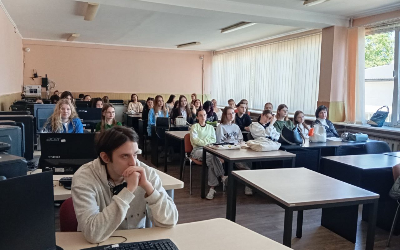 Перекладач майбутнього: розмова з Тетяною Струк про технології та людяність!