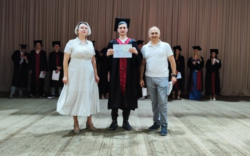 Відбулось вручення дипломів бакалавра
