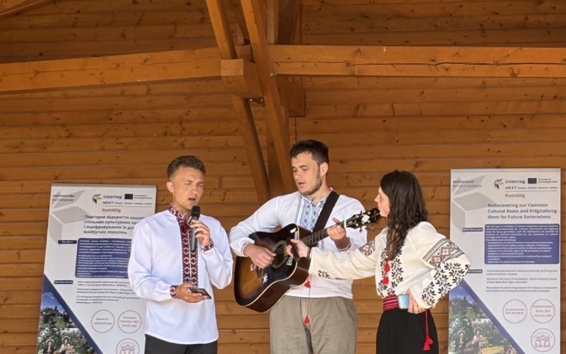 Переплетення культур: студенти з України та Румунії вивчають спадщину Карпат