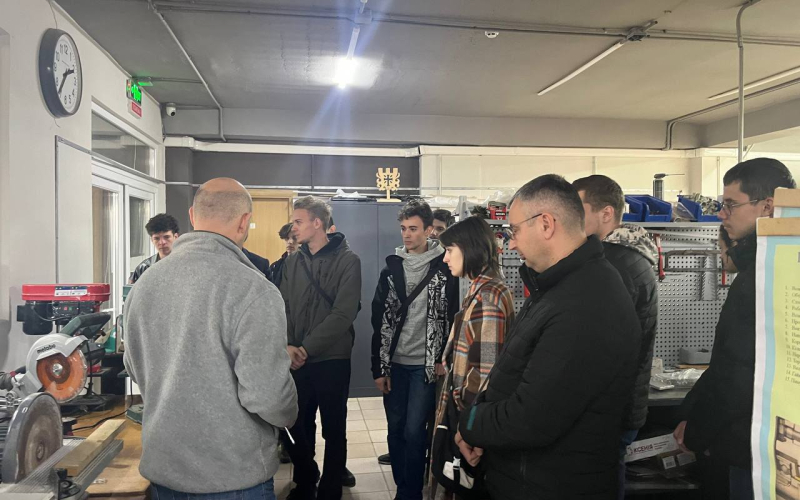 Інноваційно, пізнавально та з нафтовим колоритом: студенти КЕПу в гостях у кафедри ІПЗ! 