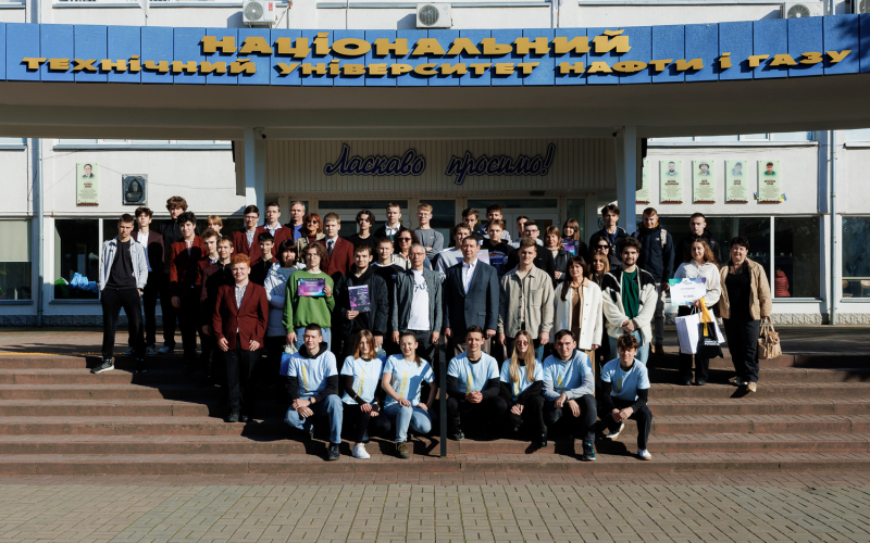 Переможці ІТ-олімпіади: в ІФНТУНГ відзначили найкращих програмістів Прикарпаття! 