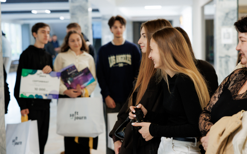 Переможці ІТ-олімпіади: в ІФНТУНГ відзначили найкращих програмістів Прикарпаття! 