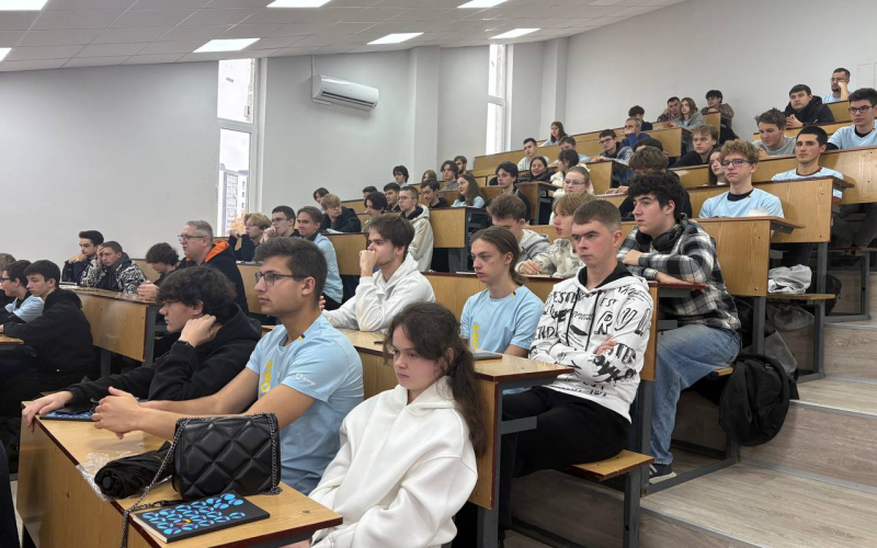 Кафедра комп’ютерних систем і мереж — у центрі інтелектуальних змагань!