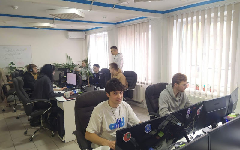 NetLS на форумі «За крок до кар’єри» в ІФНТУНГ!