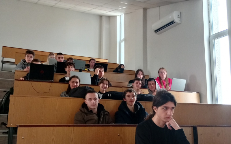 Освітнє партнерство триває: компанія EPAM знову представила лекцію для здобувачів спеціальності “Інженерія програмного забезпечення”.