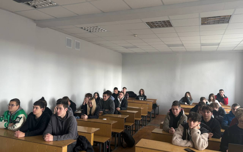 Студенти КІ та КН поринають у світ сучасних методологій розробки разом із SoftServe! 