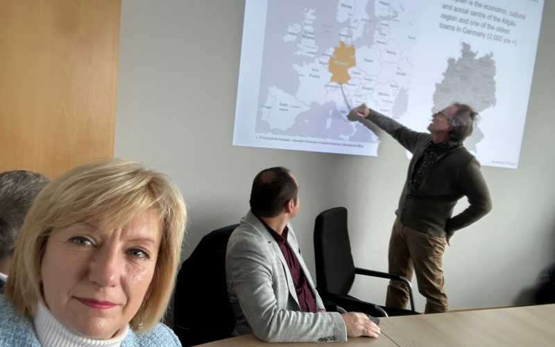 Підвищення кваліфікації у Кемптонському Університеті прикладних наук  (Німеччина)