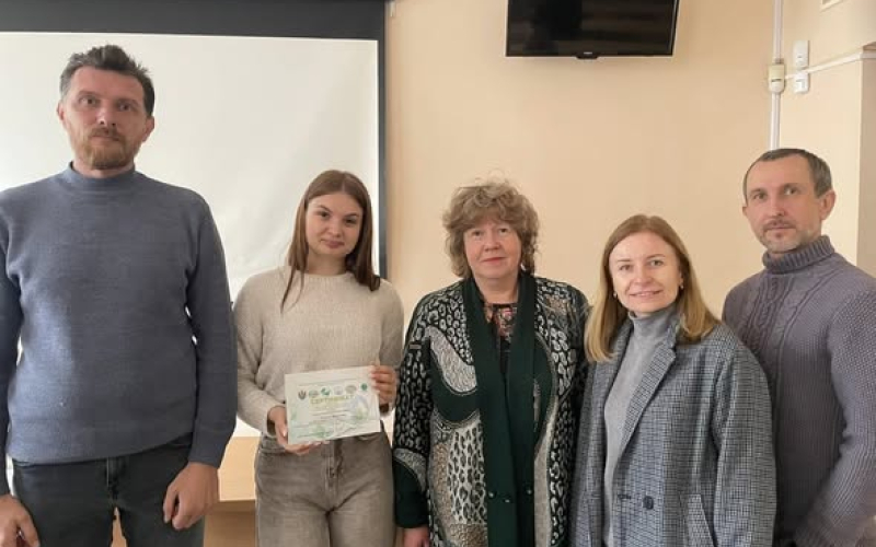 УРОЧИСТЕ НАГОРОДЖЕННЯ УЧАСНИКІВ «МОЛОДІЖНИЙ ЕКОГЕОФОРУМ – 2025»   