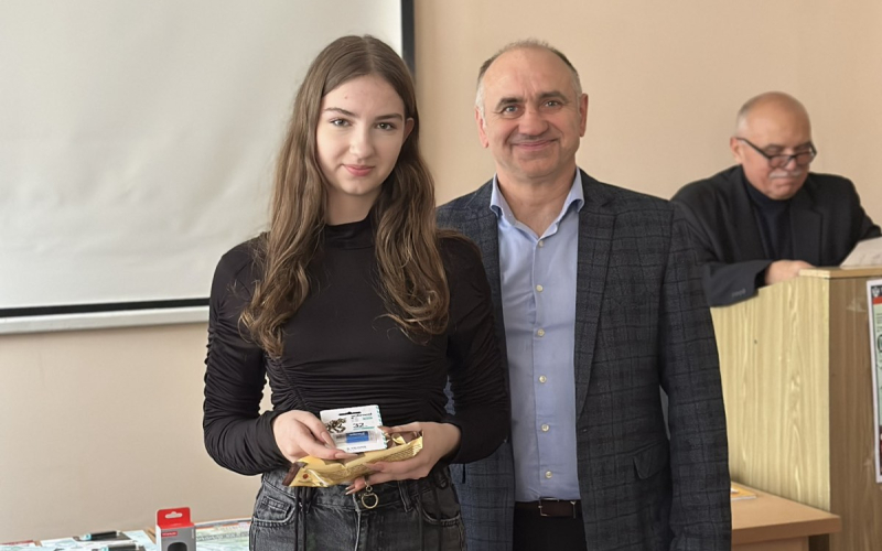 УРОЧИСТЕ НАГОРОДЖЕННЯ УЧАСНИКІВ «МОЛОДІЖНИЙ ЕКОГЕОФОРУМ – 2025»   