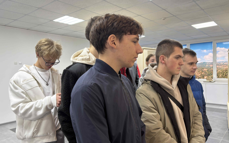 Не тільки код, а й таємниці Землі!