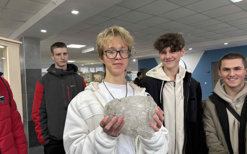 Не тільки код, а й таємниці Землі!