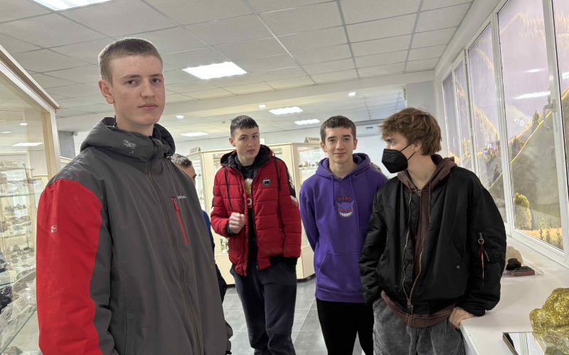 Не тільки код, а й таємниці Землі!