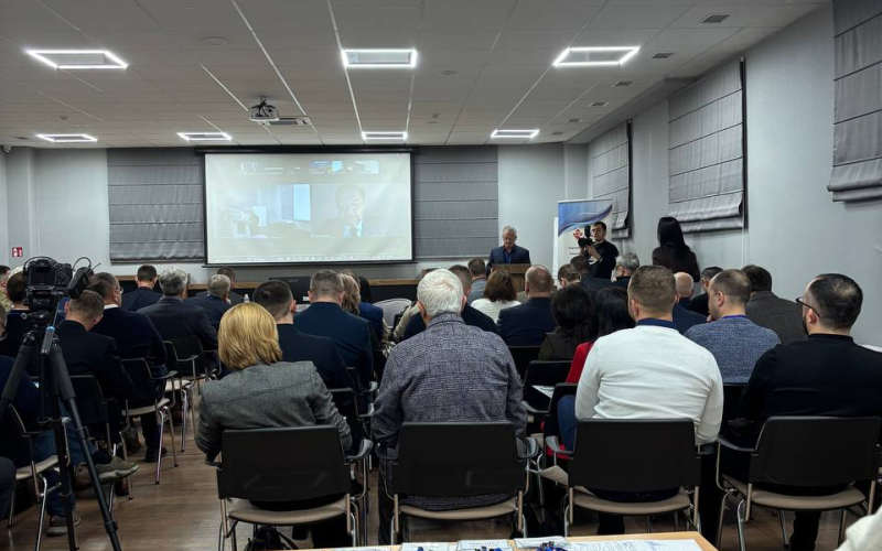 Студенти-перекладачі долучилися до роботи міжнародної конференції з національної стійкості