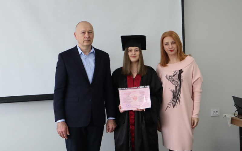 Дипломи в руках – майбутнє попереду: випуск магістрів з інформаційної справи